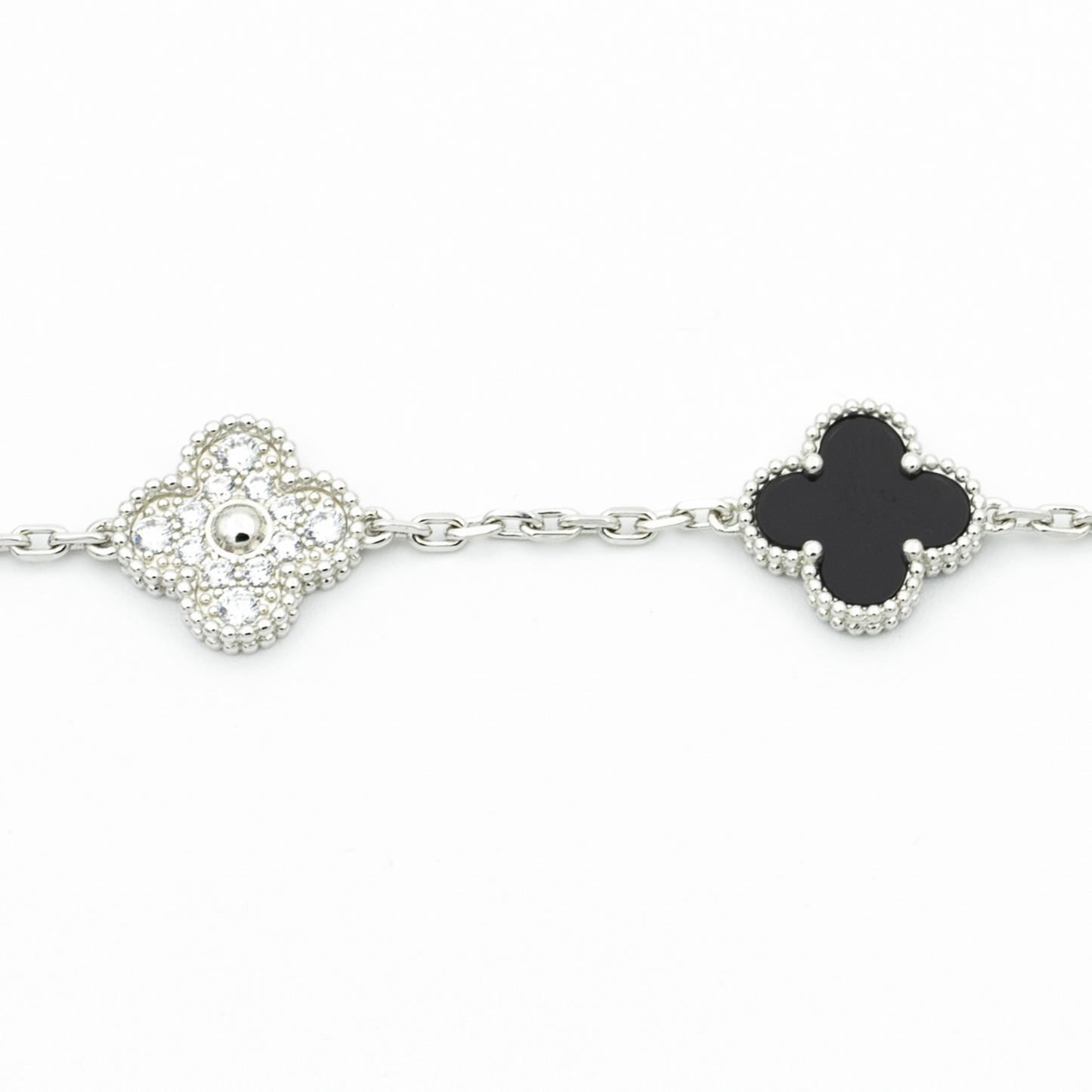 Van Cleef & Arpels CLOVER BRACELET 5 MOTIF ONYXS DIAMOND