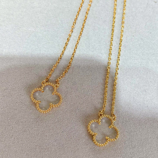 Van Cleef & Arpels CLOVER ROCK CRYSTAL PINK GOLD NECKLACE