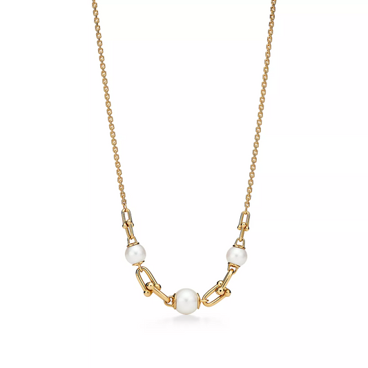 TIFFANY LINK NECKLACE GOLD WITH FRESHWATER PEARLS