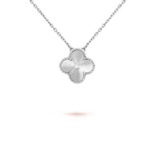 Van Cleef & Arpels CLOVER NECKLACE SILVER