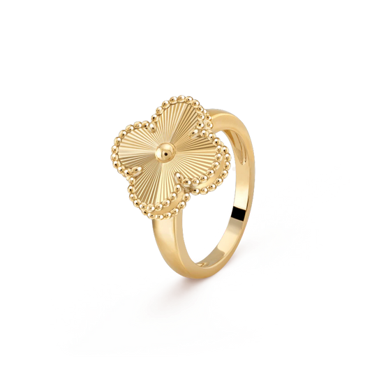 Van Cleef & Arpels CLOVER GOLD RING