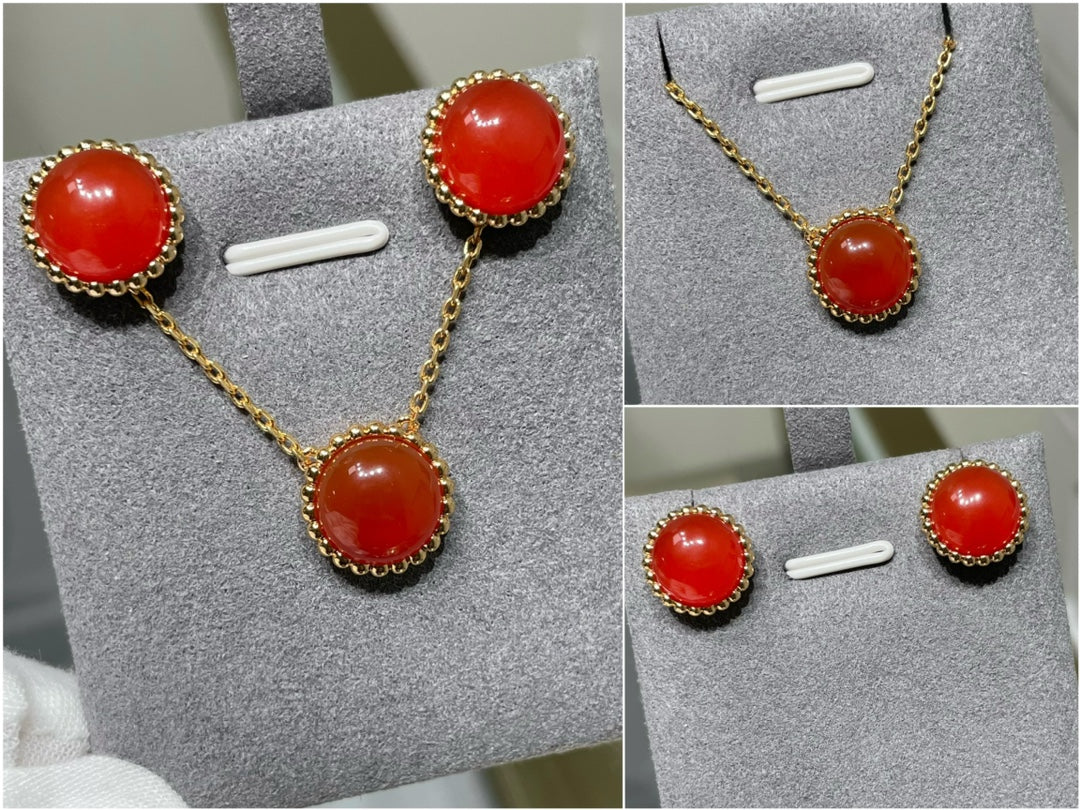 Van Cleef & Arpels PERLEE COULEURS PINK GOLD NECKLACE